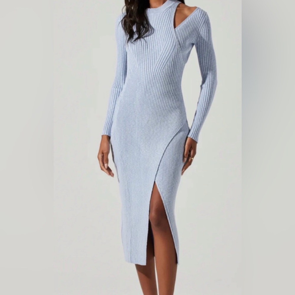 Astr The Label Light Blue Long Sleeve Ribbed Dress (Vasanta)